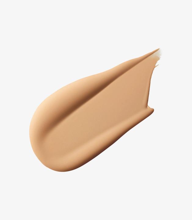 Actual product image MAC Cosmetics M.A.C. Studio Rad Serum Pow Fond de Teint NC18 (No. NC18)