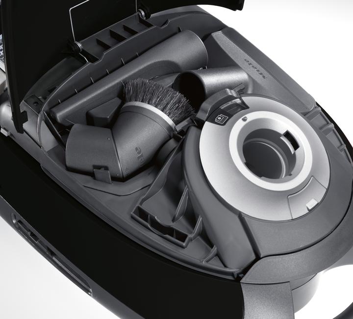 Produktbild Miele Complete C2 Black Powerline