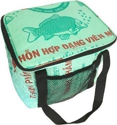 Actual product image Bekos Upcycling - Lunchbag aus recycelten Fischfuttersäcke leuchtgrün
