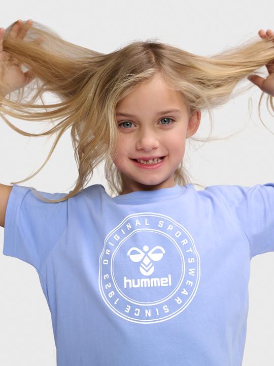 Actual product image hummel hmlTRES CIRCLE T-SHIRT S/S (92)