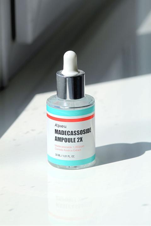 Actual product image A'Pieu Madecassoside Ampoule 2X Face Ampoules 30Ml (30 ml, Face ampoule)