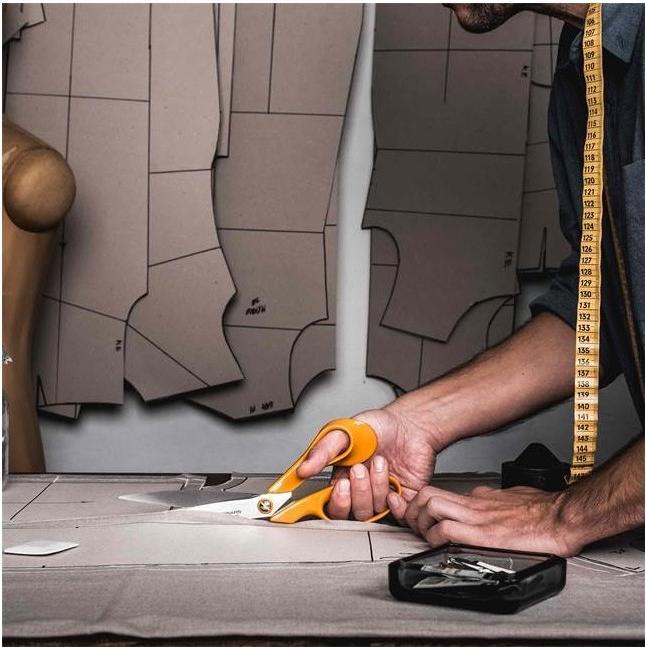 Actual product image Fiskars Professional cutter 27 cm (27 cm)