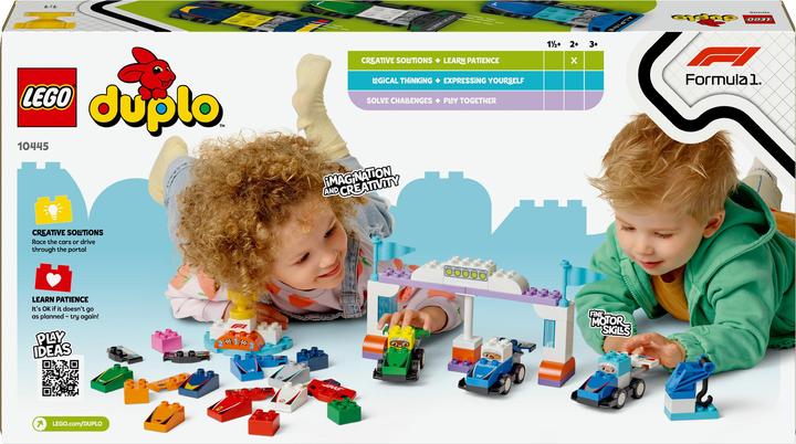 Productafbeelding LEGO F1 Team Rennautos mit Rennfahrern (10445)