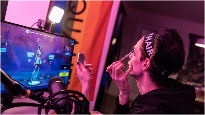 Actual product image Logitech Litra Glow (Video light)
