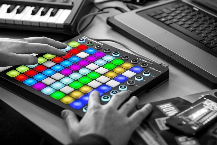 Produktbild novation LaunchPad MKII (Controller)