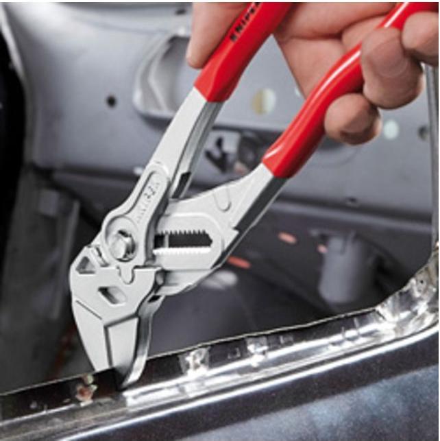Actual product image Knipex Pliers Wrenches (250 mm)