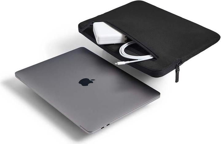 Actual product image Incase Compact (16", Apple)