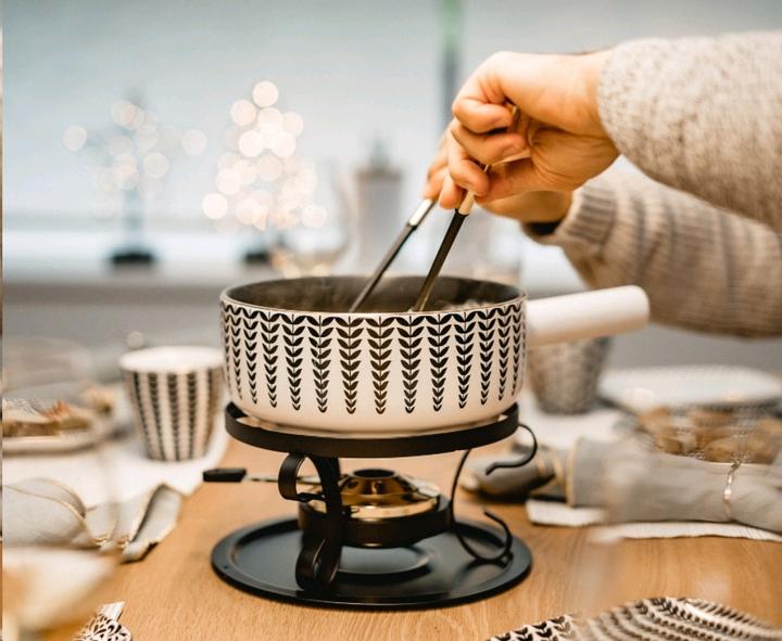 Immagine prodotto Kadastar Fonduta Caquelon Foglie Ø 22 cm, Bianco (2 l)
