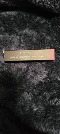 Immagine prodotto MAC Cosmetics Powder Kiss Liquid Lipcolour (986 Make It Fashun!)