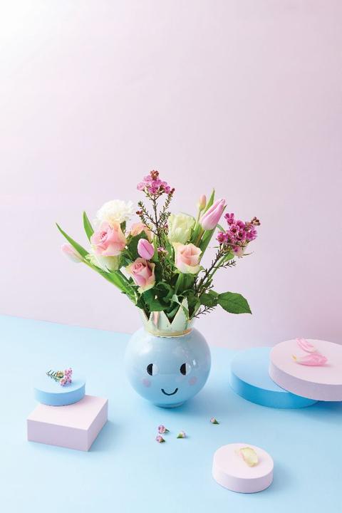 Actual product image Rico Design Ceramic vase crown, blue.700240