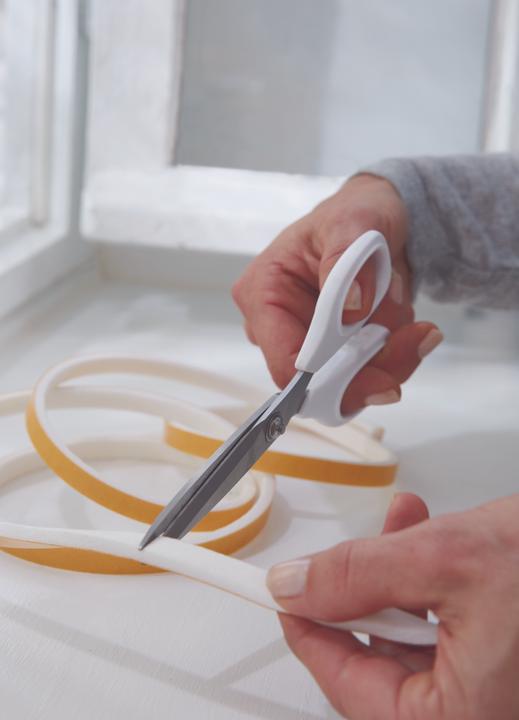 Produktbild tesa 2x tesamoll UNIVERSAL Schaumstoffdichtung, selbstklebend, zum Isolieren, Zweierpack