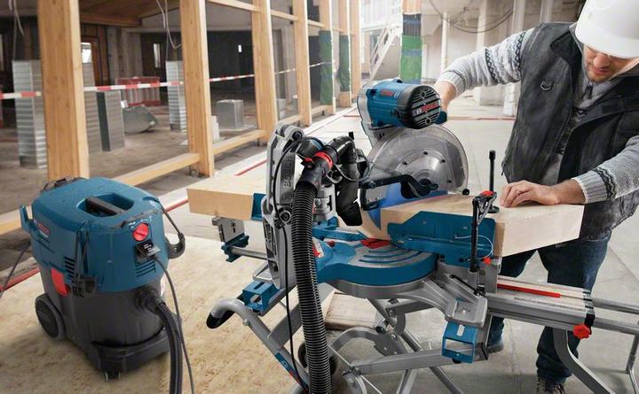 Produktbild Bosch Professional Kapp- und Gehrungssäge GCM 12 GDL, Wood