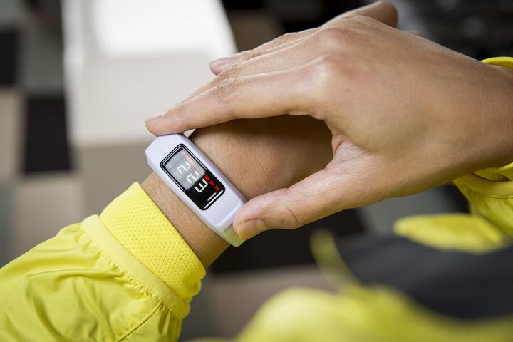 Produktbild Garmin Vivofit 2 + Herzfrequenz Gurt