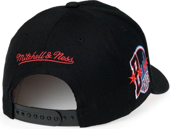 Actual product image Mitchell & Ness Snapback Stretch Cap - PATCH Chicago Bulls (One size)
