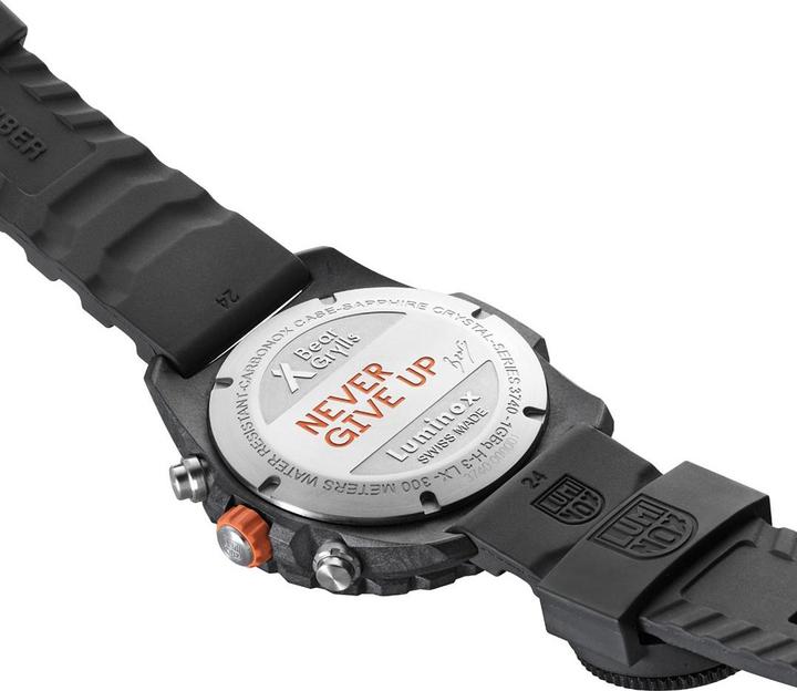 Immagine prodotto Luminox La sopravvivenza di Bear Grylls (Orologio da polso analogico, Cronografo, Fatto in Svizzera, 45 mm)