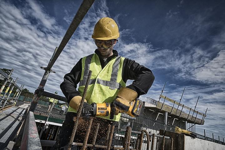 Image du produit DeWalt DCG418T2-QW (125 mm)