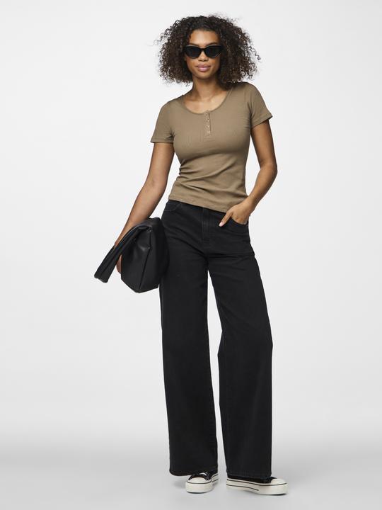 Actual product image Pieces Pckitte Ss Top Noos Bc (L)