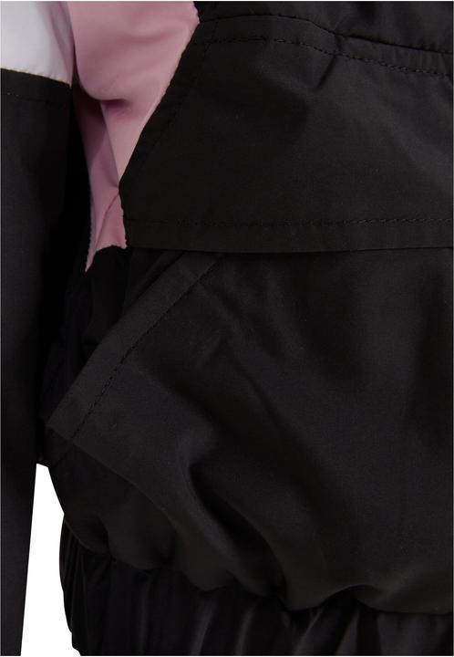 Actual product image Urban Classics Girls Light 3-Tone Pull Over Jacket (158)