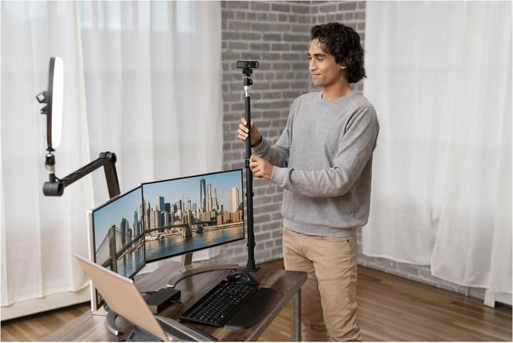 Actual product image Kensington W2000, Webcam, 1080P (2.10 Mpx)