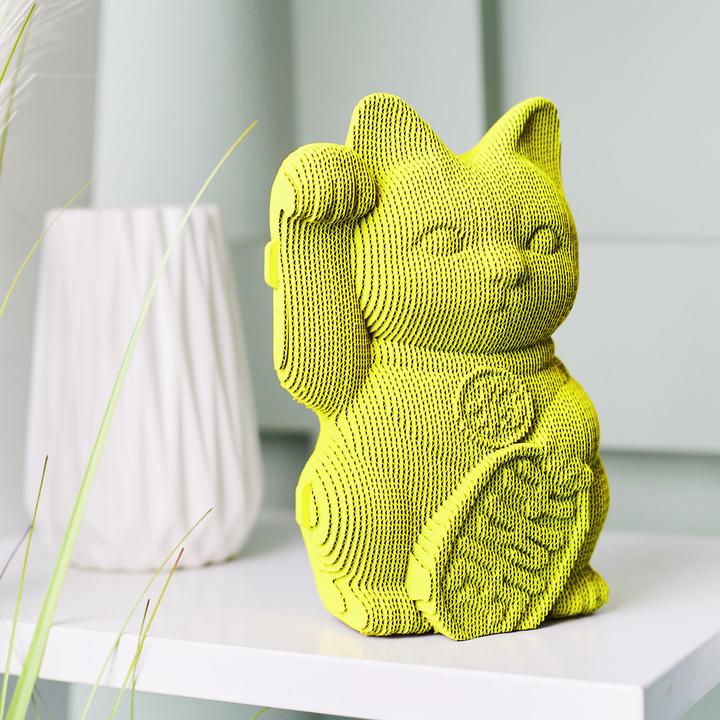 Actual product image Cartonic Lucky Cat - 3D cardboard model