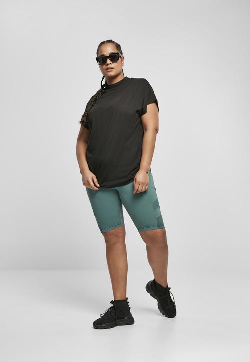 Actual product image Urban Classics Ladies Oversized Cut On Sleeve Viscose Tee (M)