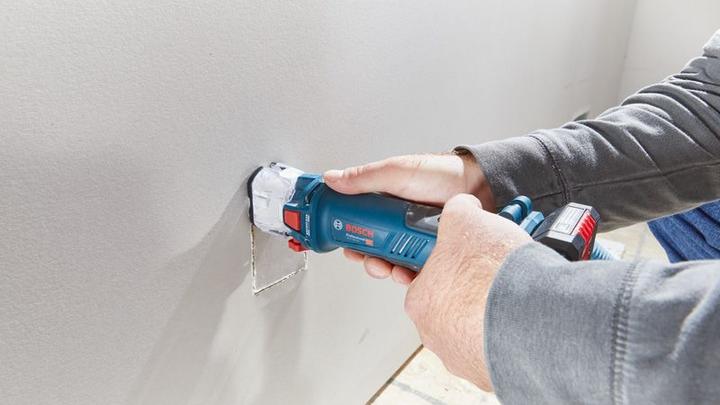 Immagine prodotto Bosch Professional GCU 18V-30 Strumento per ritagli di muro a secco (solo C)