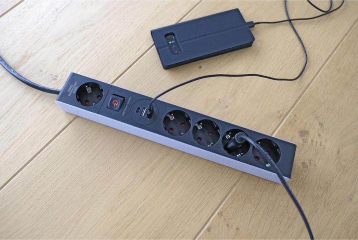 Actual product image Brennenstuhl Power strip 5f w. PD, SDL PD 05, 2xUSB,1xUSB C (5 x, CEE 7/3, USB, CEE 7/16, CEE 7/4, 1.50 m)
