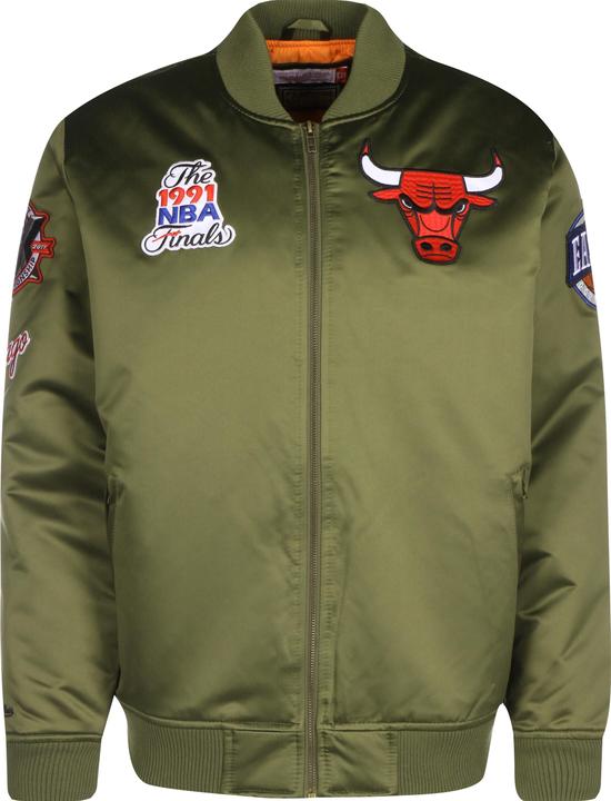 Actual product image Mitchell & Ness NBA Flight Satin - Chicago Bulls Bomberja - 125971 (L)
