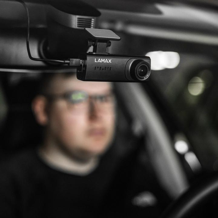 Produktbild Lamax VIDEOREKORDER N4 LMXN4 AUTOKAMERA FULLHD 1920X1080 (GPS-Empfänger, WLAN, Bluetooth, Eingebautes Mikrofon, Eingebautes Display, Full HD)