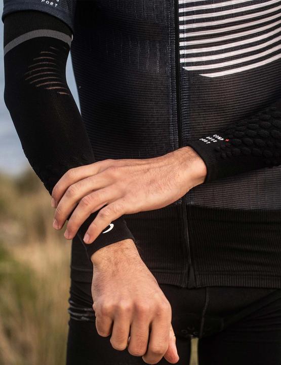Actual product image Compressport ArmForce Ultralight (32)