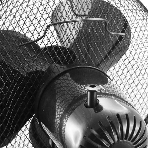 Produktbild Emerio FN-122397.1 STANDING FAN 40CM, 3 BLADES, 3 SPEED SETTINGS, BLACK (FN-122397) (68.70 dB)