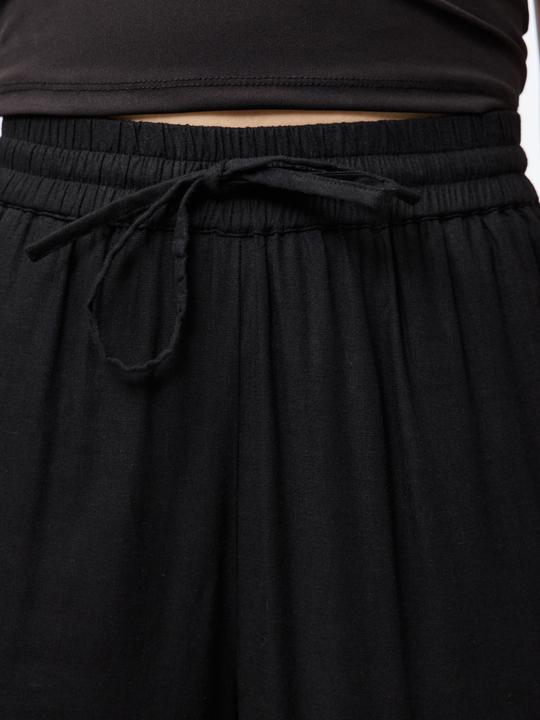Actual product image Pieces PCPIA wide leg trousers (XL)
