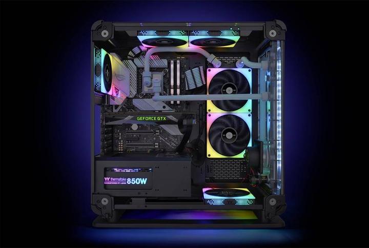 Actual product image Thermaltake PC case fan ToughFan 14 3Pack (140 mm, 3 x)