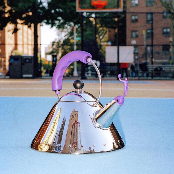 Actual product image Alessi Virgil Abloh (2 l)