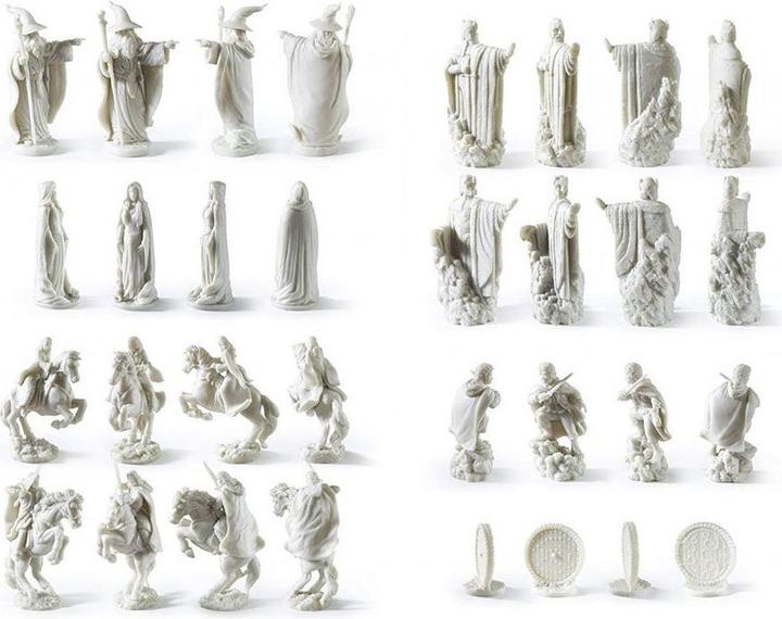 Actual product image Noble Collection Lord of the Rings: Battle for Middle Earth