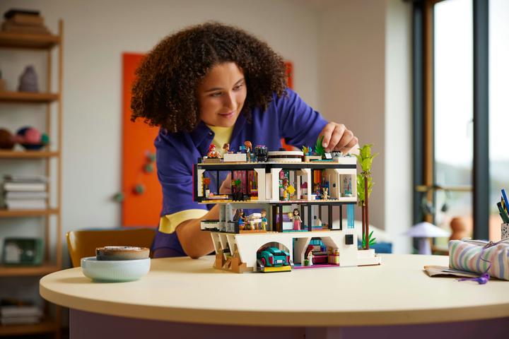 Produktbild LEGO Andreas moderne Villa (42639, LEGO Friends)