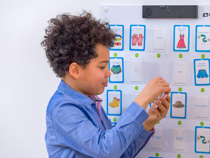 Actual product image Betzold Interactive learning trainer (German, English)