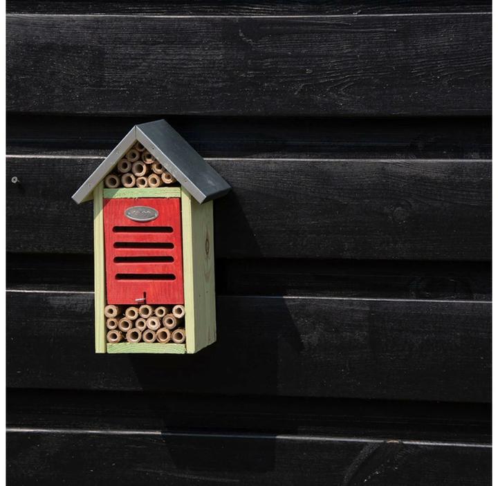 Image du produit Esschert Design Hôtel pour insectes (Coccinelles, Abeilles sauvages, Abeille, Chrysanthèmes)
