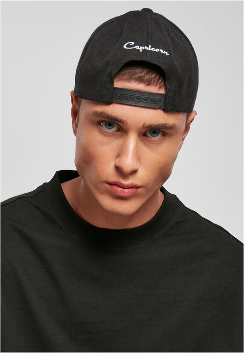 Produktbild Mister Tee Zodiac YP Classics 5-Panel Premium Curved Visor Snapback Cap (One Size)