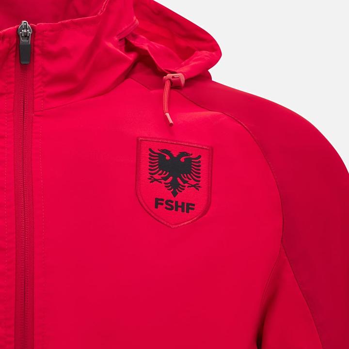 Actual product image Macron Albania Training Rain Jacket (L)