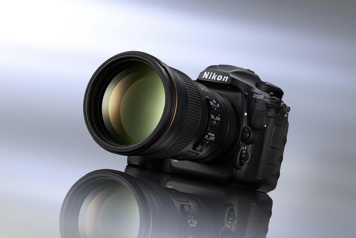 Actual product image Nikon D500 Kit (16 - 80 mm, 20.90 Mpx, APS-C / DX)
