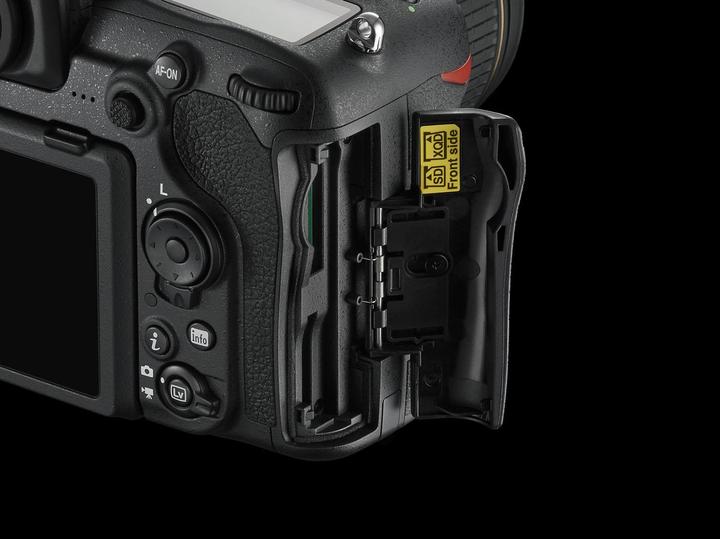 Produktbild Nikon D500 Body (20.90 Mpx, APS-C / DX)