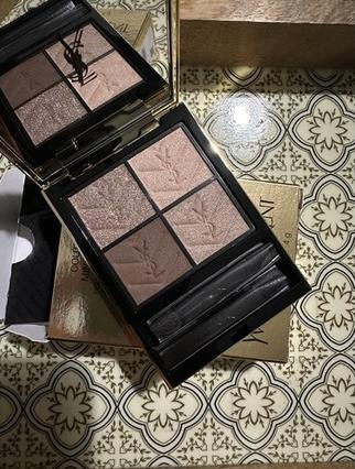 Actual product image Yves Saint Laurent Couture Mini Clutch 100 Store Dolls (100 Stora Dolls)
