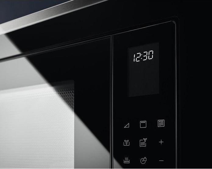 Actual product image Electrolux LMS4253TMK Integrated grill-microwave (25 l)