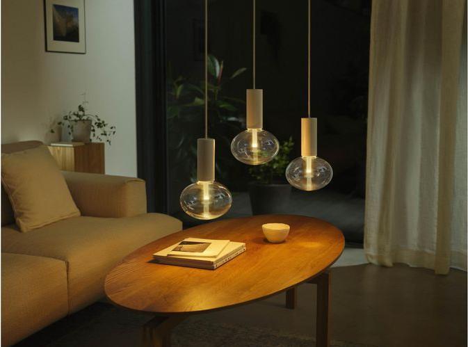 Produktbild Philips Hue Ellipse (E27, 6.50 W, 500 lm, 1 x, G)