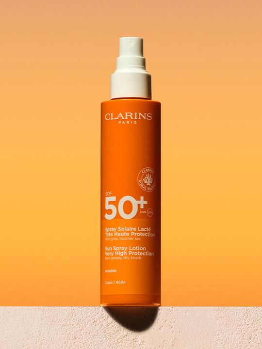 Actual product image Clarins Sun - SUN CARE BODY LOTION SPF50+ (Sun lotion, SPF 50+, 150 ml, 203 g)