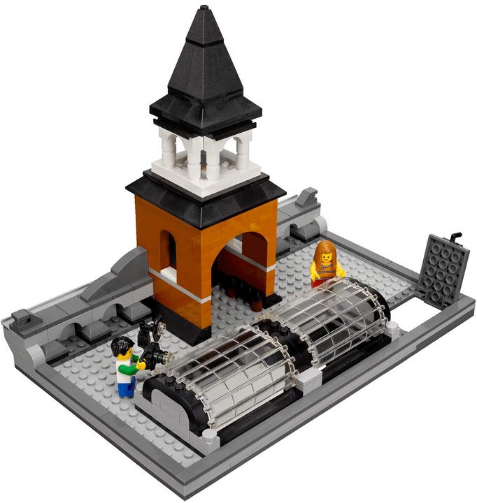 Actual product image LEGO City Hall (10224, LEGO Creator Expert)