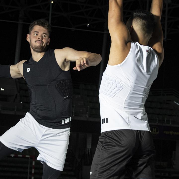 Actual product image G-Form Pro Team Tank (M)