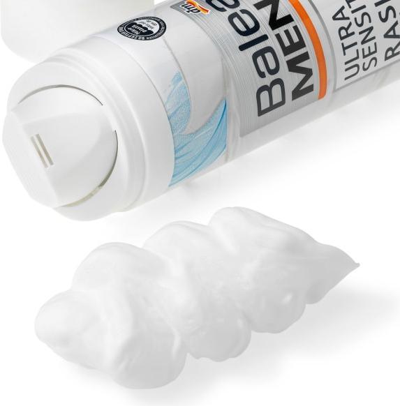 Actual product image dm Balea MEN Ultra Sensitive Shaving Gel