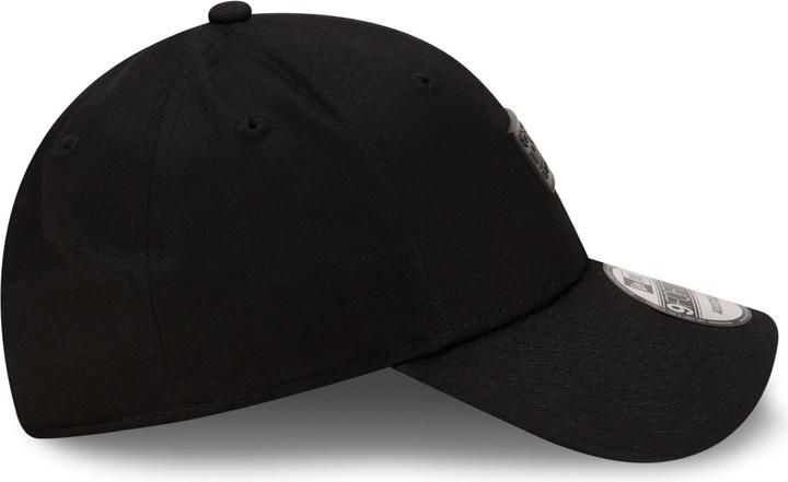 Actual product image New Era 9Forty Strapback Cap - METAL BADGE Red Bull Racing (One size)